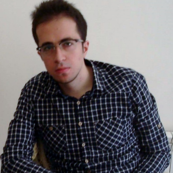 Arash Hayati